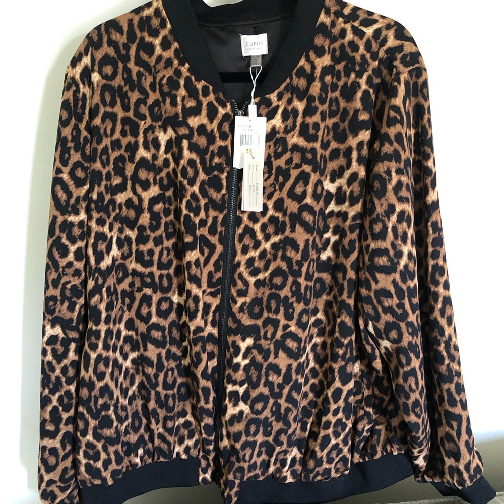 Leopard bomber jacket